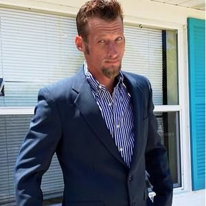 Meet your Posher, Scott